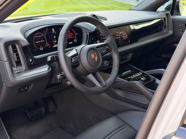 Porsche Cayenne III Рестайлинг с пробегом 2026 года, цена 17 800 000 рублей, 20 км, внедорожник, Автокод Объявления