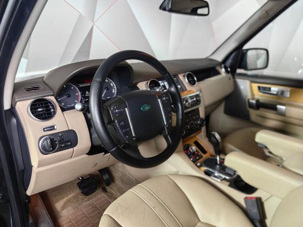 Land Rover Discovery IV с пробегом 2012 года, цена 1 991 000 рублей, 205105 км, внедорожник, Автокод Объявления