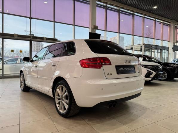Audi A3 II (8P) Рестайлинг 2 с пробегом 2012 года, цена 820 000 рублей, 174196 км, хэтчбек, Автокод Объявления