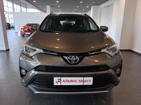 Toyota RAV4 IV (XA40) Рестайлинг с пробегом 2017 года, цена 2 911 200 рублей, 74809 км, внедорожник, Автокод Объявления