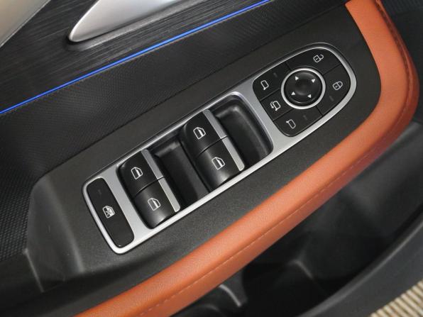 Omoda C5 I с пробегом 2022 года, цена 1 874 000 рублей, 35905 км, внедорожник, Автокод Объявления