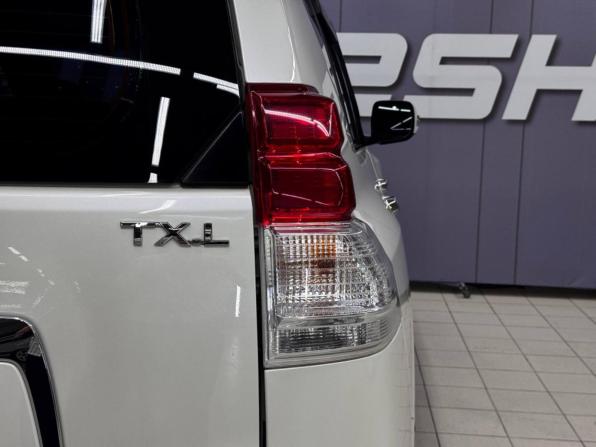 Toyota Land Cruiser Prado 150 Series с пробегом 2011 года, цена 2 799 000 рублей, 243000 км, внедорожник, Автокод Объявления