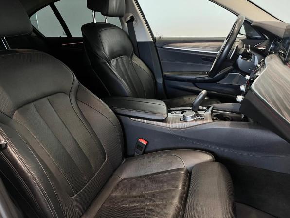 BMW 5 серии VII (G30/G31/G38) с пробегом 2018 года, цена 3 850 000 рублей, 96102 км, седан, Автокод Объявления