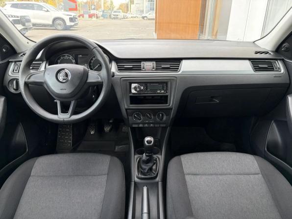 Skoda Rapid I Рестайлинг с пробегом 2018 года, цена 1 010 000 рублей, 106219 км, лифтбек, Автокод Объявления