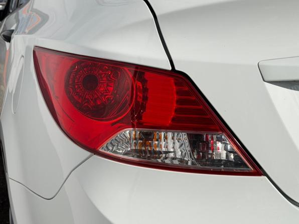 Hyundai Solaris I с пробегом 2014 года, цена 700 000 рублей, 217036 км, седан, Автокод Объявления