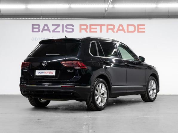 Volkswagen Tiguan II с пробегом 2017 года, цена 2 700 000 рублей, 179869 км, внедорожник, Автокод Объявления