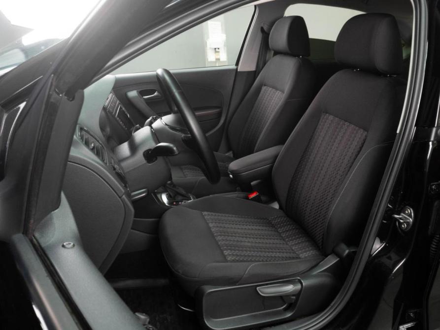 Volkswagen Polo V Рестайлинг Тюмень  - изображение 10