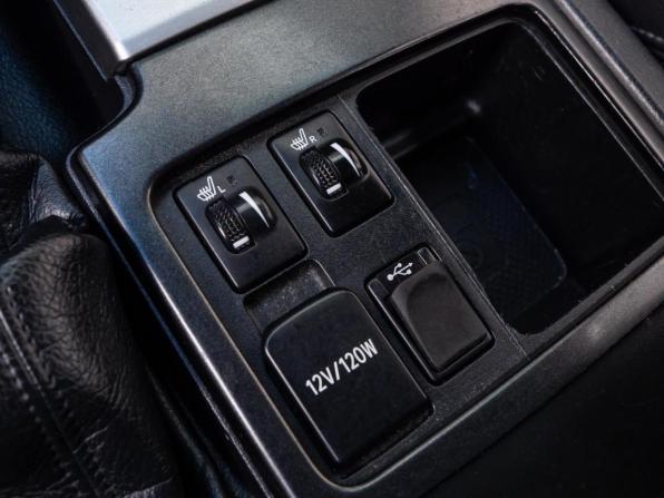 Toyota Land Cruiser Prado 150 Series Рестайлинг 1 с пробегом 2016 года, цена 3 930 000 рублей, 201481 км, внедорожник, Автокод Объявления