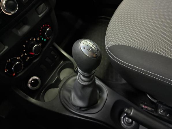 Renault Duster I Рестайлинг с пробегом 2018 года, цена 1 345 000 рублей, 135000 км, внедорожник, Автокод Объявления