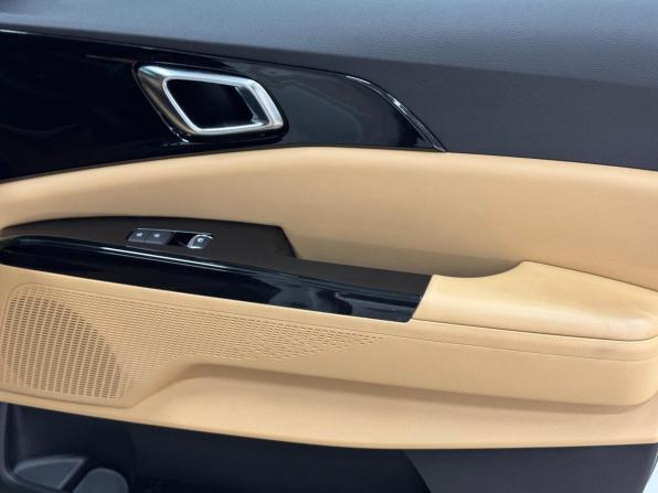 Kia Carnival IV с пробегом 2021 года, цена 3 660 000 рублей, 103182 км, минивэн, Автокод Объявления