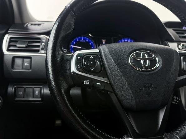Toyota Camry VII (XV50) Рестайлинг с пробегом 2015 года, цена 2 199 000 рублей, 142700 км, седан, Автокод Объявления