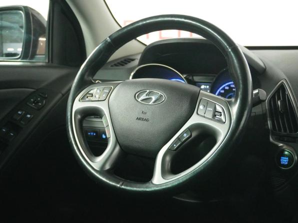 Hyundai ix35 I Рестайлинг с пробегом 2014 года, цена 1 498 000 рублей, 130131 км, внедорожник, Автокод Объявления