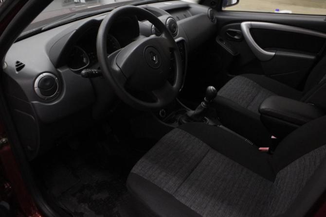 Renault Duster I с пробегом 2013 года, цена 1 050 000 рублей, 134386 км, внедорожник, Автокод Объявления