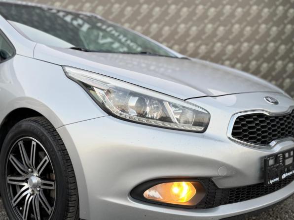Kia Ceed II с пробегом 2013 года, цена 940 000 рублей, 162500 км, универсал, Автокод Объявления