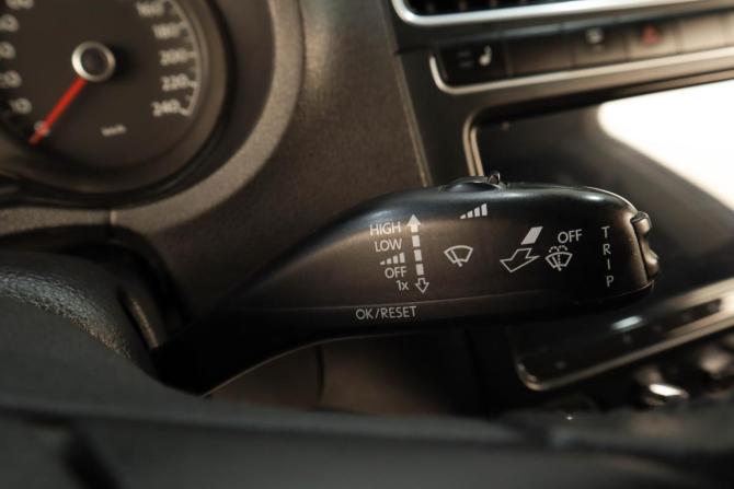 Volkswagen Polo V с пробегом 2012 года, цена 699 000 рублей, 177640 км, седан, Автокод Объявления