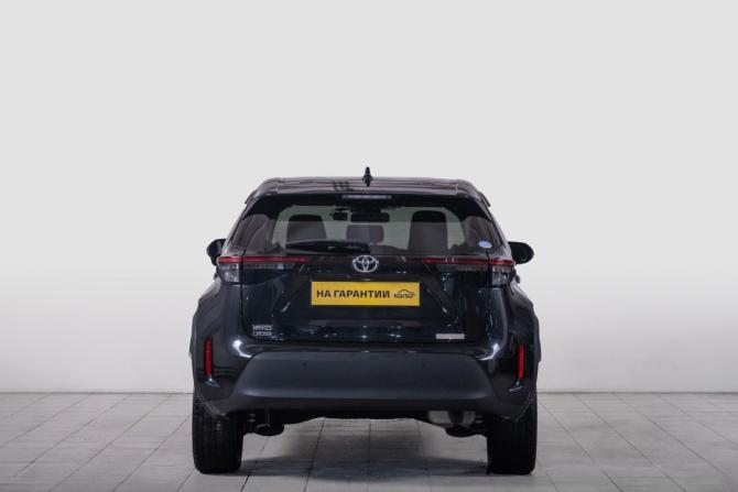 Toyota Yaris Cross с пробегом 2020 года, цена 2 459 000 рублей, 6000 км, внедорожник, Автокод Объявления