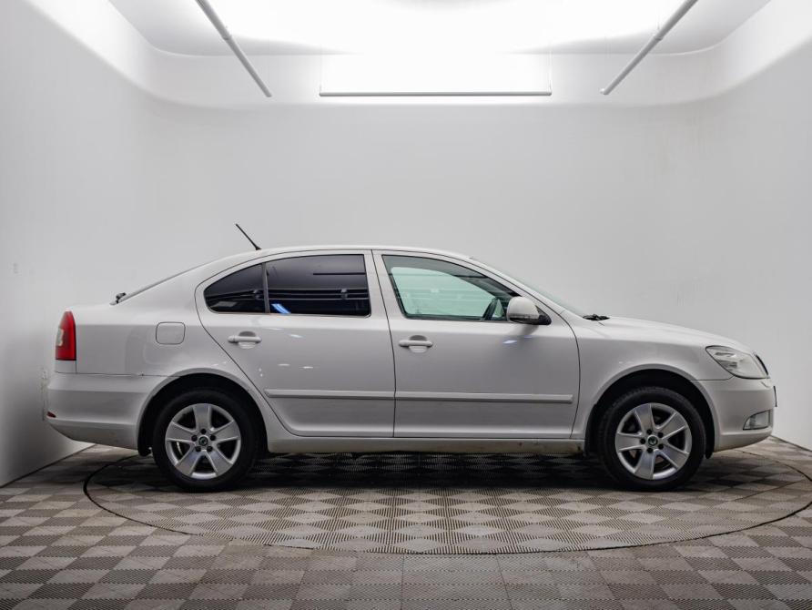 Skoda Octavia II (A5) Рестайлинг Москва  - изображение 6