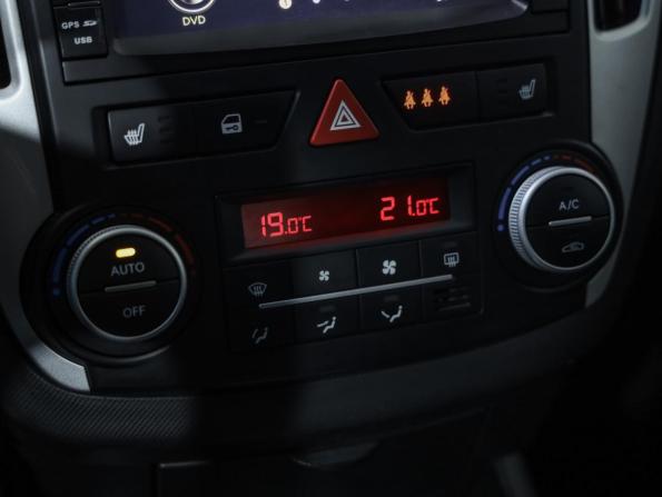 Kia Ceed I Рестайлинг с пробегом 2011 года, цена 699 000 рублей, 240862 км, универсал, Автокод Объявления