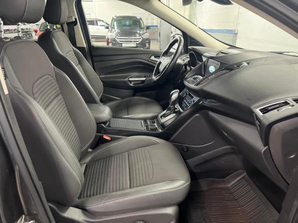 Ford Kuga II Рестайлинг с пробегом 2019 года, цена 1 100 000 рублей, 253000 км, внедорожник, Автокод Объявления