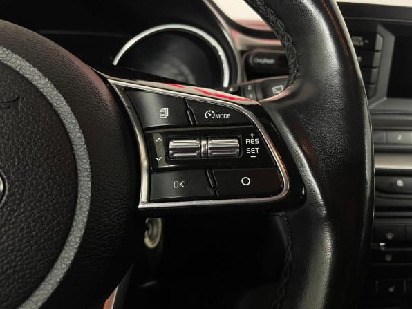 Kia Ceed III с пробегом 2020 года, цена 1 777 000 рублей, 55072 км, хэтчбек, Автокод Объявления