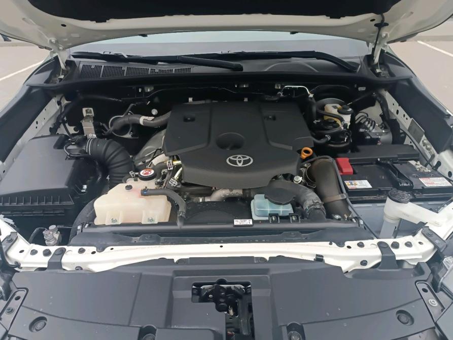 Toyota Hilux VIII Рестайлинг 2 Ростов-на-Дону  - изображение 15