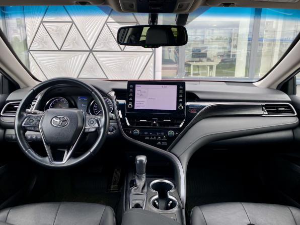Toyota Camry VIII (XV70) Рестайлинг с пробегом 2021 года, цена 2 999 000 рублей, 50522 км, седан, Автокод Объявления