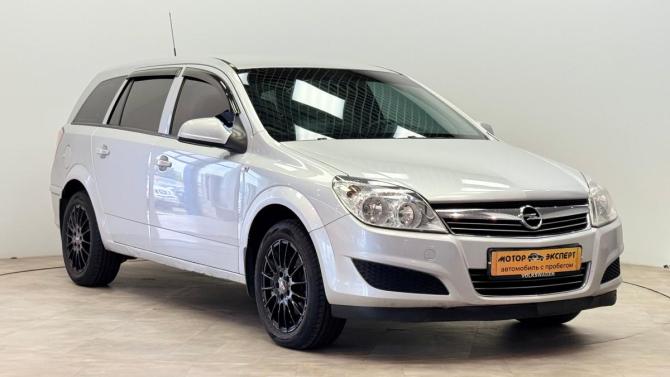Opel Astra H Рестайлинг с пробегом 2011 года, цена 485 000 рублей, 237272 км, универсал, Автокод Объявления
