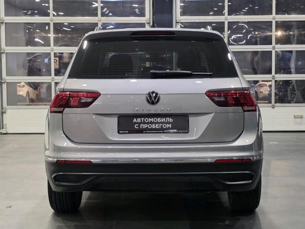 Volkswagen Tiguan II Рестайлинг с пробегом 2021 года, цена 2 415 000 рублей, 38752 км, внедорожник, Автокод Объявления