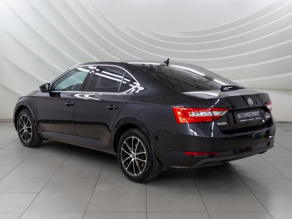 Skoda Superb III с пробегом 2016 года, цена 1 798 000 рублей, 184914 км, лифтбек, Автокод Объявления