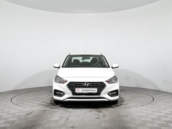 Hyundai Solaris II с пробегом 2017 года, цена 1 362 000 рублей, 100300 км, седан, Автокод Объявления