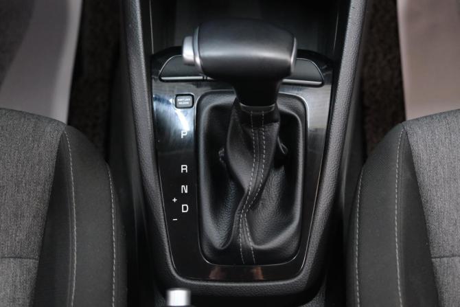Kia Stonic I с пробегом 2019 года, цена 1 729 000 рублей, 89000 км, внедорожник, Автокод Объявления