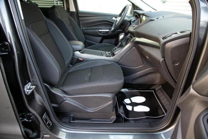 Ford Kuga II Рестайлинг с пробегом 2019 года, цена 1 899 000 рублей, 66000 км, внедорожник, Автокод Объявления