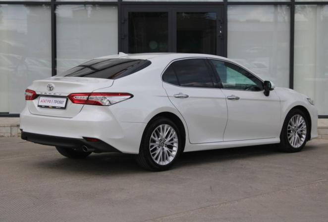 Toyota Camry VIII (XV70) с пробегом 2019 года, цена 2 970 000 рублей, 134746 км, седан, Автокод Объявления