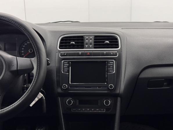 Volkswagen Polo V с пробегом 2011 года, цена 690 000 рублей, 237244 км, седан, Автокод Объявления