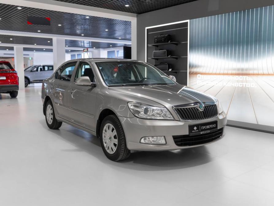 Skoda Octavia II (A5) Рестайлинг Москва  - изображение 2