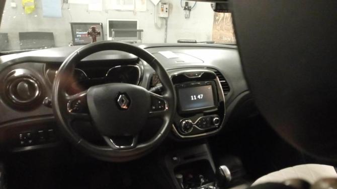 Renault Kaptur I с пробегом 2018 года, цена 1 340 000 рублей, 81614 км, внедорожник, Автокод Объявления