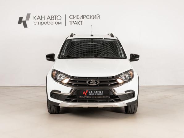 Lada (ВАЗ) Granta I Рестайлинг с пробегом 2024 года, цена 949 658 рублей, 46067 км, универсал, Автокод Объявления