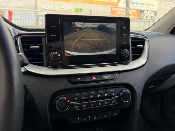 Kia Ceed III с пробегом 2020 года, цена 1 540 000 рублей, 171082 км, универсал, Автокод Объявления