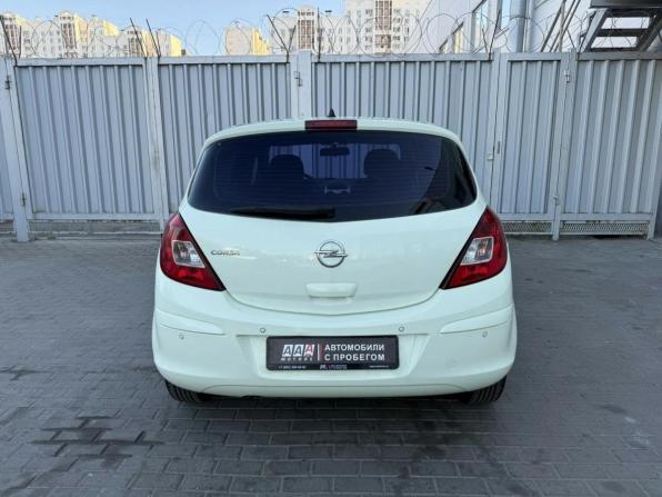 Opel Corsa D Рестайлинг II с пробегом 2012 года, цена 689 000 рублей, 94500 км, хэтчбек, Автокод Объявления