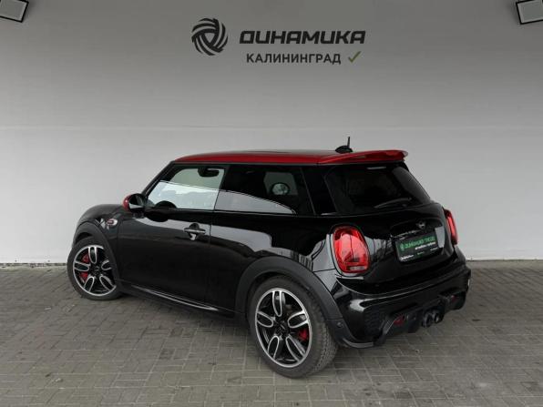 Mini Hatch III (F55/F56) с пробегом 2016 года, цена 2 170 000 рублей, 87573 км, хэтчбек, Автокод Объявления