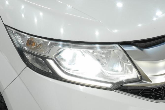 Honda Stepwgn V с пробегом 2015 года, цена 1 969 000 рублей, 131800 км, минивэн, Автокод Объявления