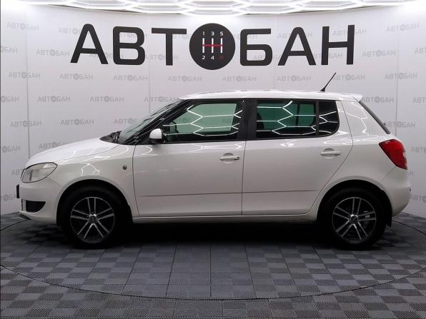 Skoda Fabia II Рестайлинг с пробегом 2014 года, цена 630 000 рублей, 57892 км, хэтчбек, Автокод Объявления