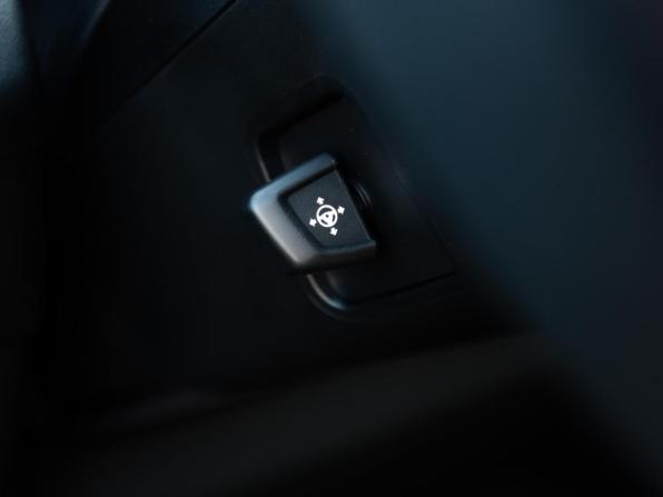 BMW 5 серии VIII (G60/G61/G68) с пробегом 2024 года, цена 7 650 000 рублей, 21184 км, седан, Автокод Объявления