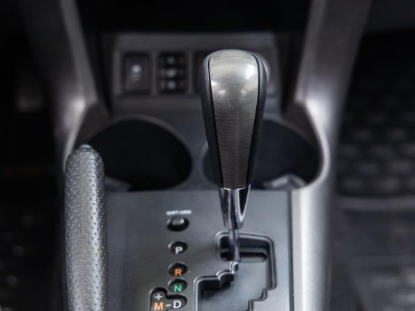 Toyota RAV4 III (XA30) Рестайлинг с пробегом 2012 года, цена 1 558 000 рублей, 135304 км, внедорожник, Автокод Объявления