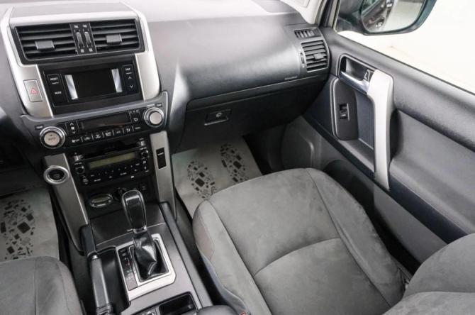 Toyota Land Cruiser Prado 150 Series с пробегом 2011 года, цена 2 899 000 рублей, 264000 км, внедорожник, Автокод Объявления