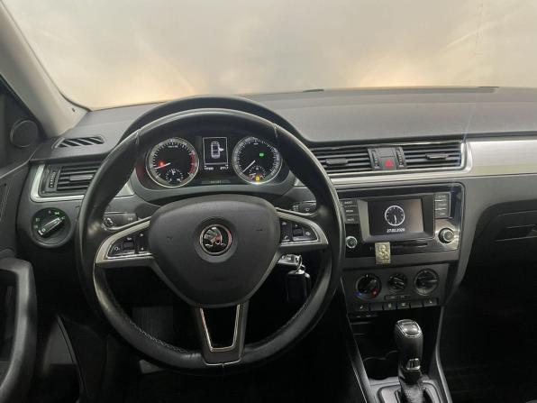 Skoda Rapid I с пробегом 2016 года, цена 930 000 рублей, 177253 км, лифтбек, Автокод Объявления