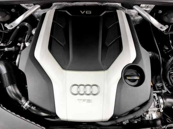 Audi A6 V (C8) с пробегом 2018 года, цена 3 390 000 рублей, 122223 км, седан, Автокод Объявления