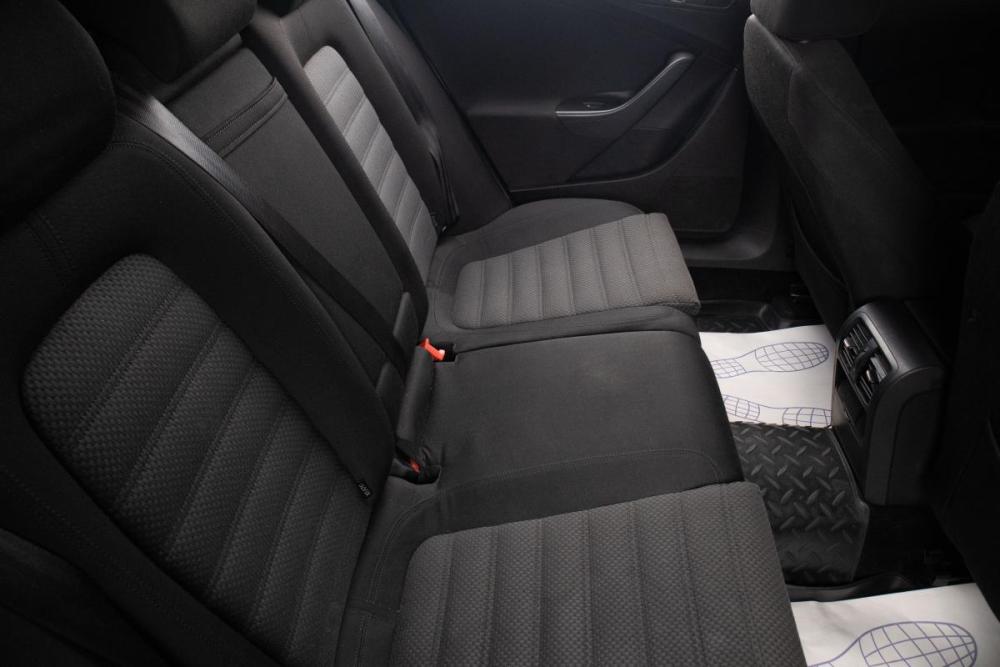 Volkswagen Passat B6 Оренбург  - изображение 17
