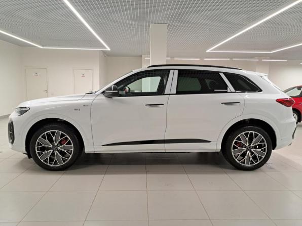 Audi Q5 III (GU) с пробегом 2026 года, цена 6 090 000 рублей, 7562 км, внедорожник, Автокод Объявления