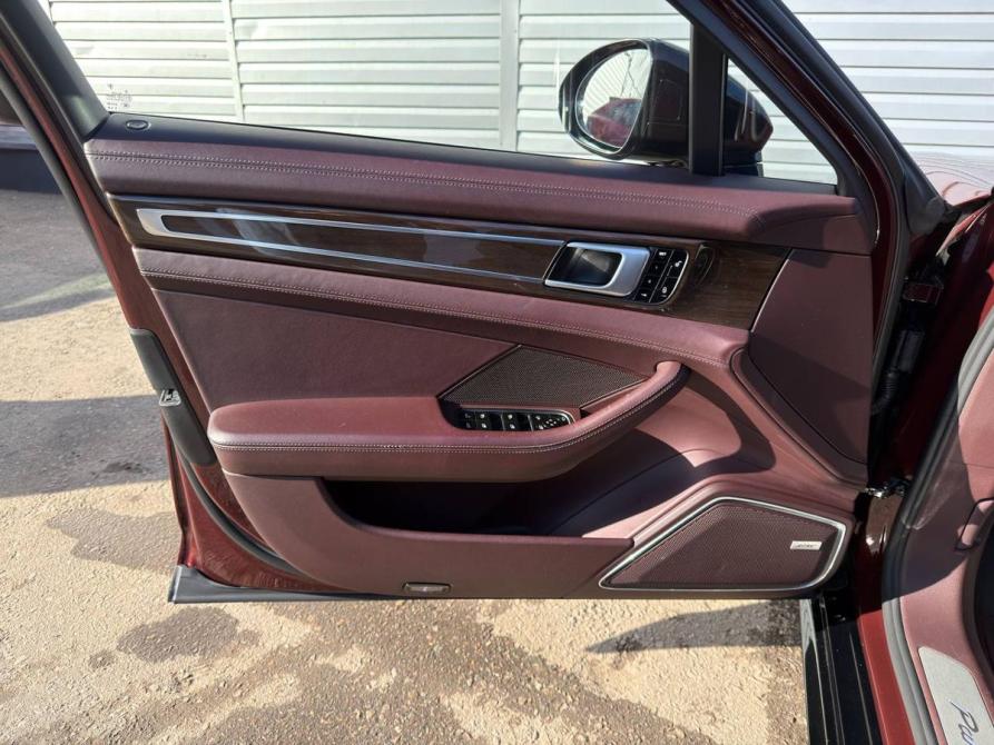 Porsche Panamera II Москва  - изображение 21